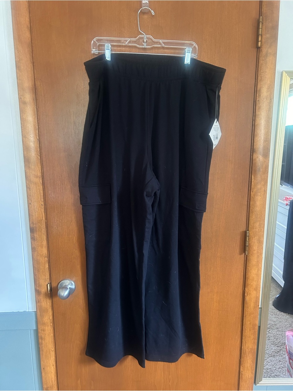 Ava & Viv Black Wide-Leg Cargo Pants for Women